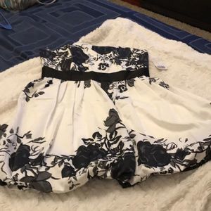 Cute black and white dress